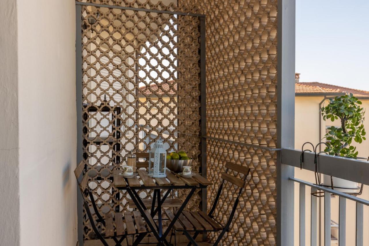 Pisa Quiet And Bright Flats With Balcony Exterior foto