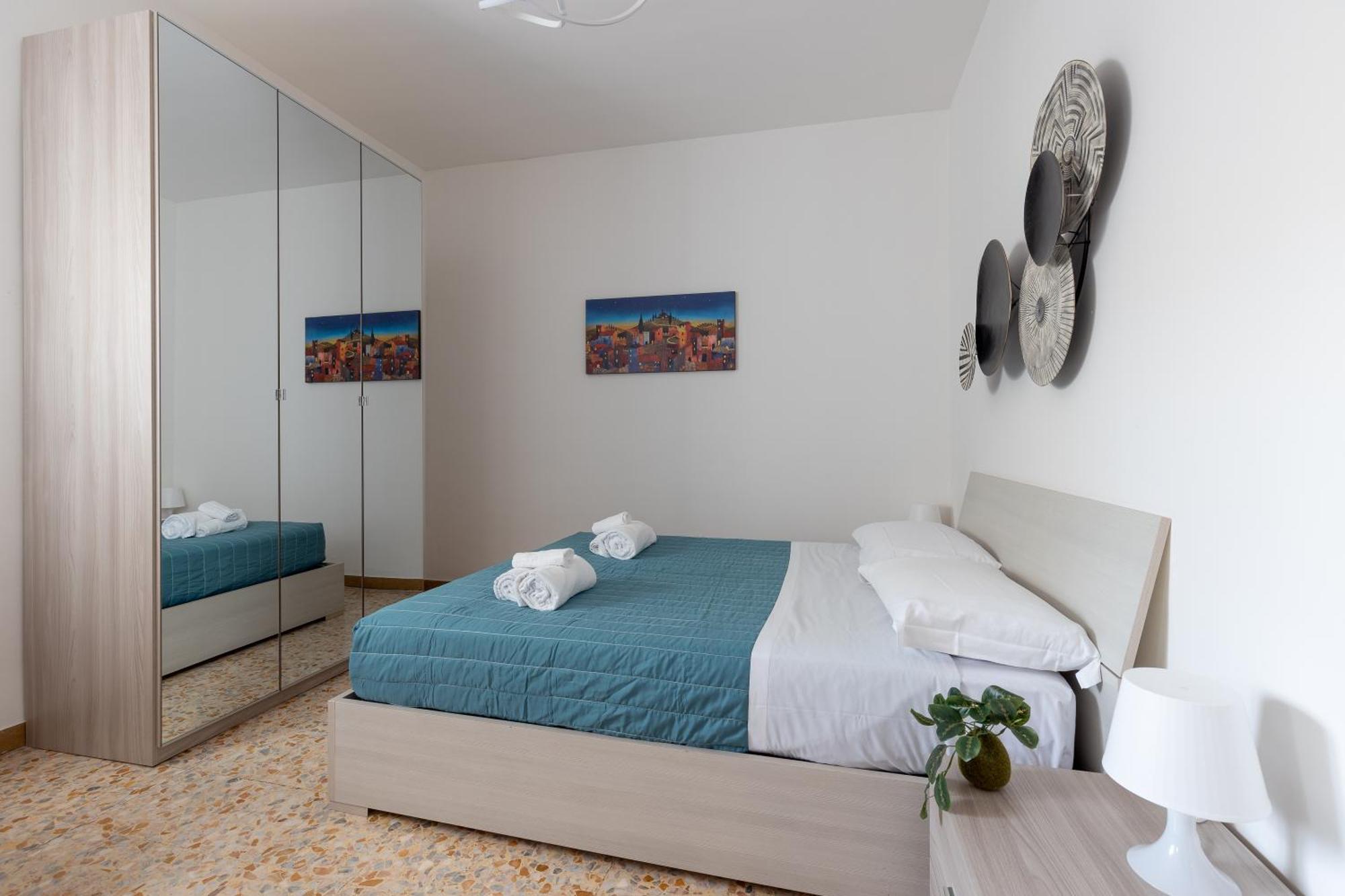 Pisa Quiet And Bright Flats With Balcony Exterior foto